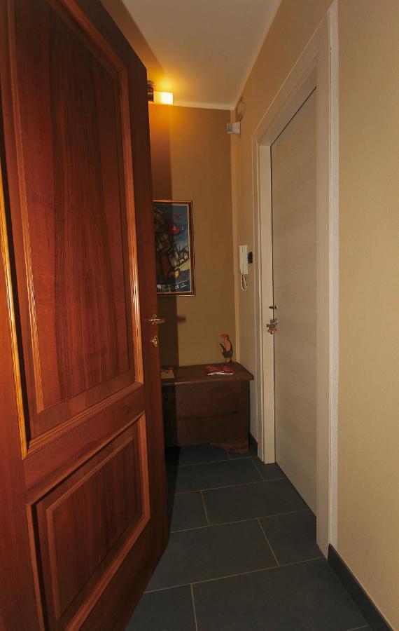 L'Adret Hotel Gressan Exterior foto
